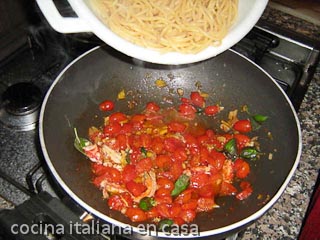 como preparar espaguetis con bogavante